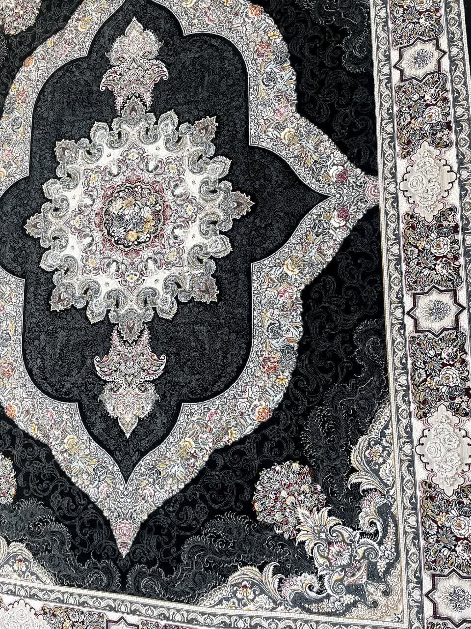 فرش 700شانه تراکم 2550 کارینا سرمه‌ای ١00%اکروایک